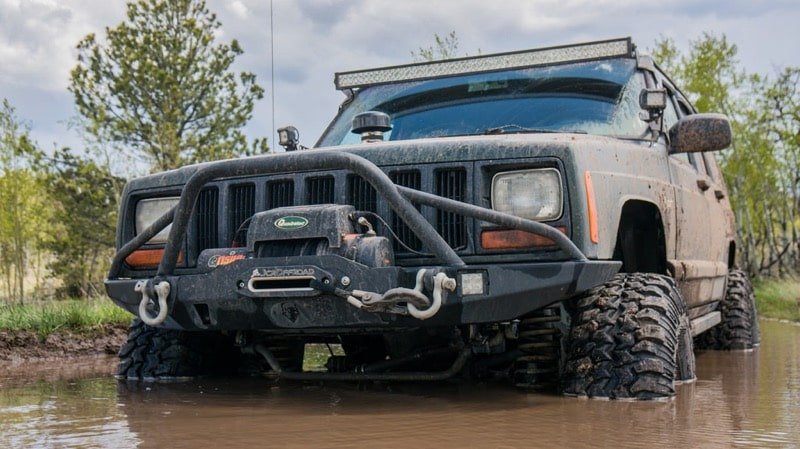 Jeep Cherokee - Winch