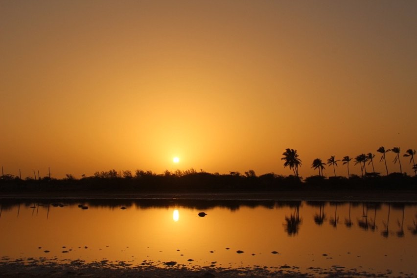Overlanding in Senegal - sunset at Zebrabar