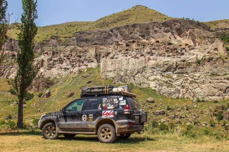 overlandsite at vardzia