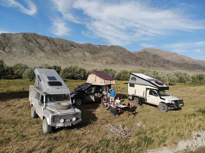 overlanding with friends
