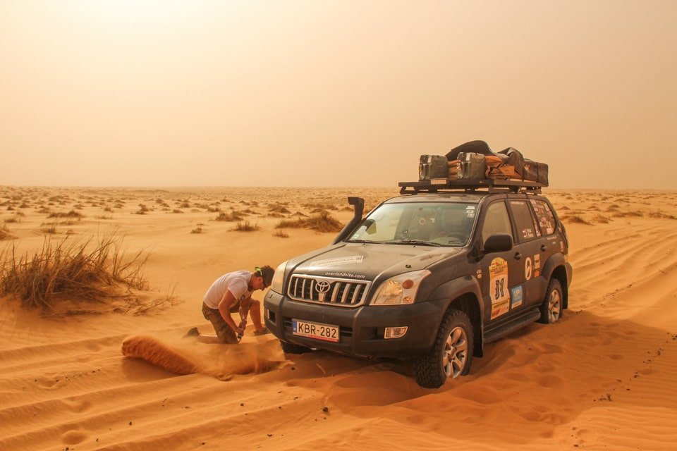 overlanding vs offroading